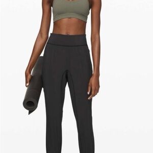 Lululemon Sun Setter Jogger *28"